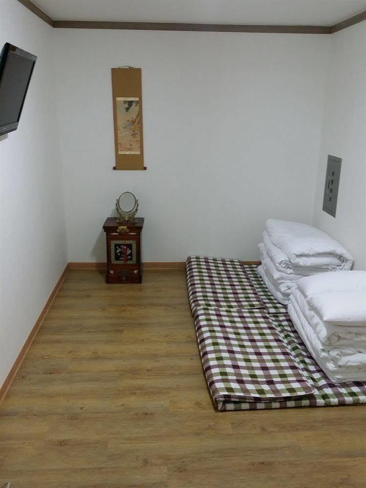 Feliz Guesthouse, Seoul Station Eksteriør bilde