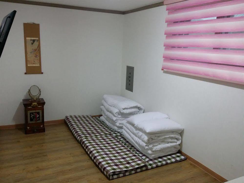 Feliz Guesthouse, Seoul Station Eksteriør bilde